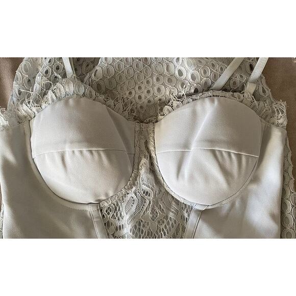 Bebe Women’s Size 6 Lace Corset Cocktail Dress Underwire Bridal Evening Party - Picture 9 of 11